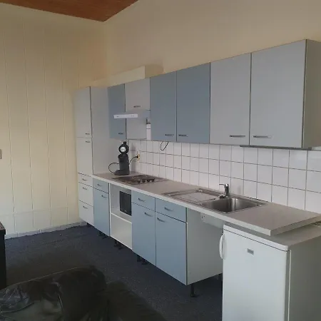Gelijksvloer Op Wandelafstand Van Markt En Zee Daire Blankenberge